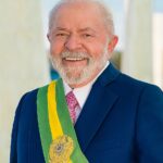 960px Foto oficial de Luiz InC3A1cio Lula da Silva 28ombros29 denoise
