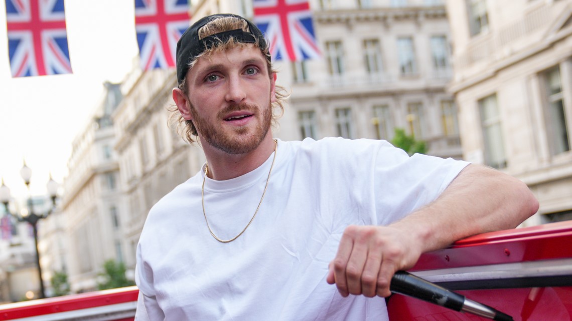 CryptoZoo and Financial Controversies (2021, 2023)