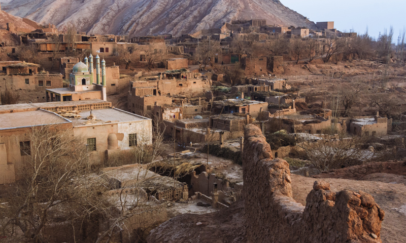 Section 321 Exploitation: Utilizing the De Minimis Loophole to Evade UFLPA Scrutiny