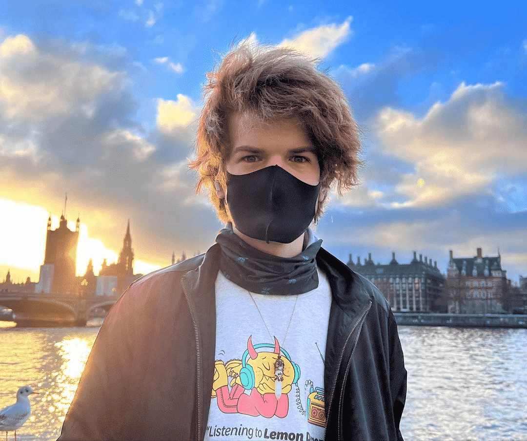 Streaming Debut and Platform Strategy