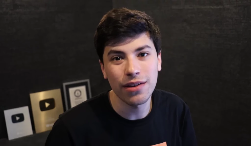 The "Minecraft,..." Phenomenon