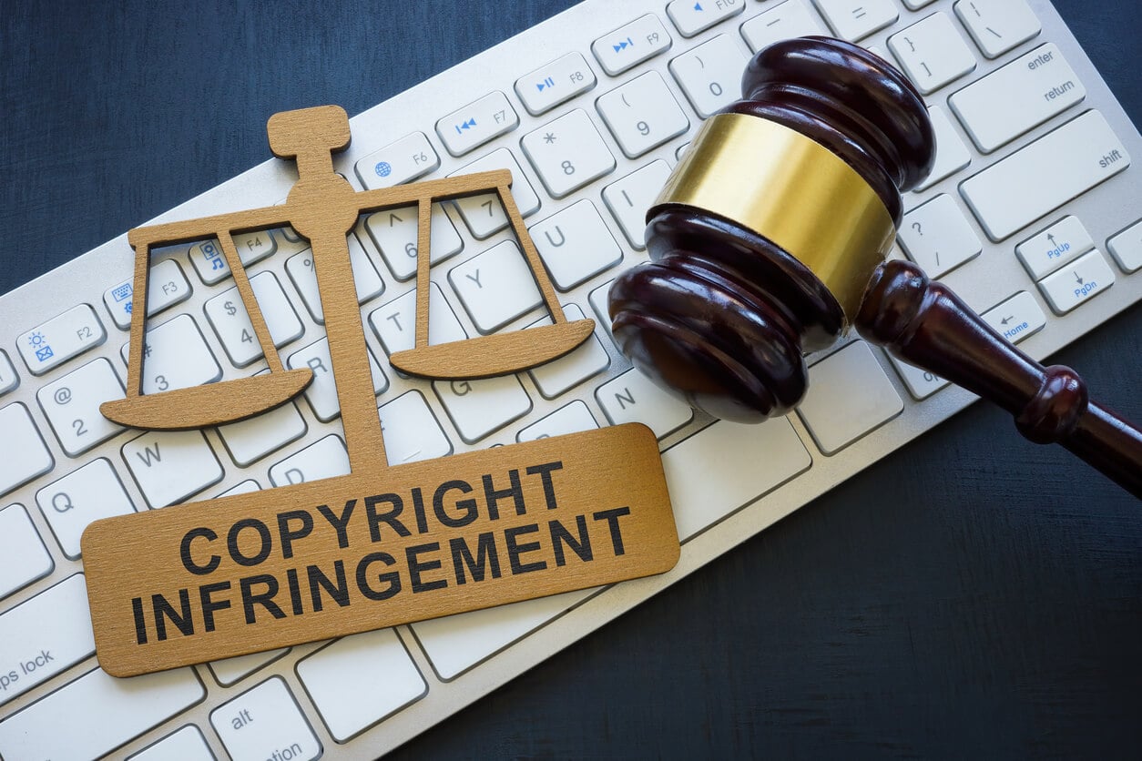 Copyright Strike Extortion Scams: The Underground Market For Doxxing Threats 2 Copyright Strike Extortion Scams